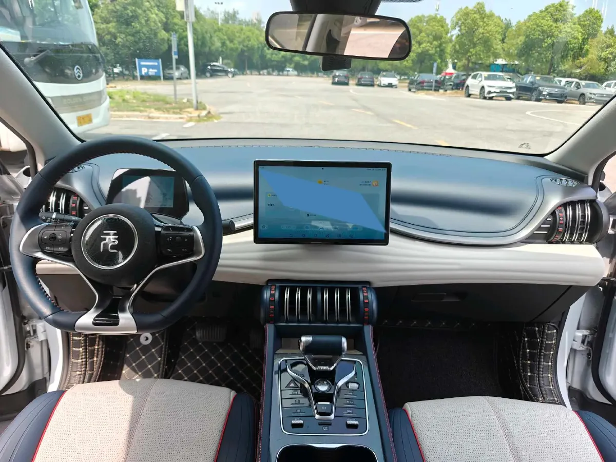 2022 Hycan Z03 BEV 64.23KWH,autocango,china used car exporter,china ev exporter,chinese used car exporter,chinese used ev exporter