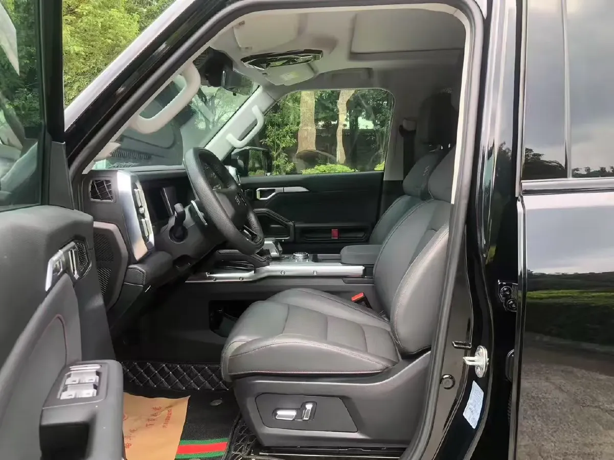 2023 Jetour Traveller 2.0T 254HP L4 7DCT,autocango,china used car exporter,china ev exporter,chinese used car exporter,chinese used ev exporter