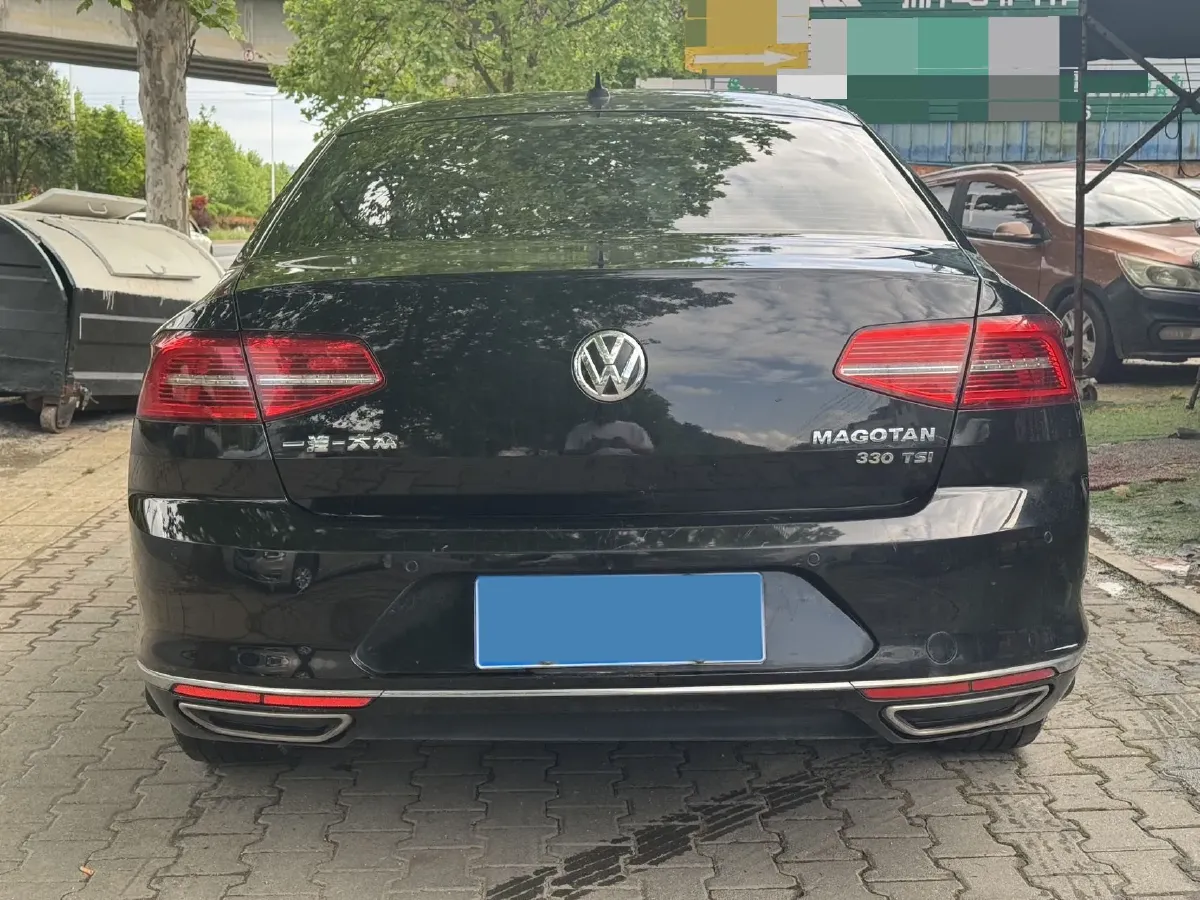 2019 Volkswagen Magotan 2.0T 186HP L4 7DCT,autocango,china used car exporter,china ev exporter,chinese used car exporter,chinese used ev exporter