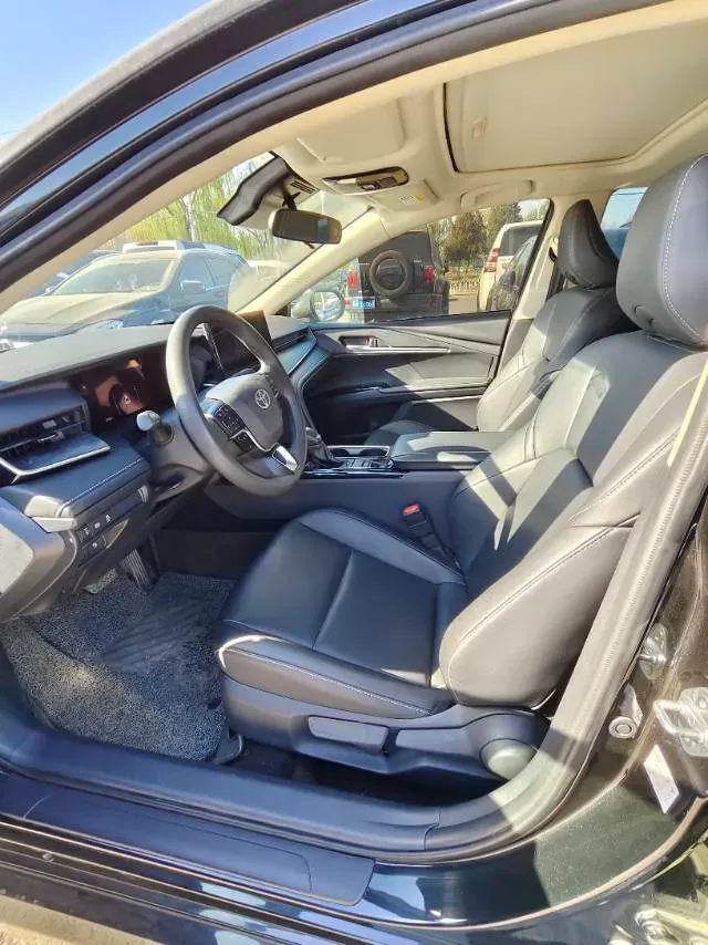 2024 Toyota Camry 2.0L 152HP L4 E-CVT Hybrid,autocango,china used car exporter,china ev exporter,chinese used car exporter,chinese used ev exporter