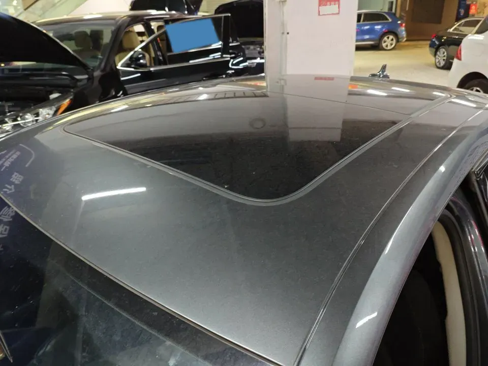 2022 Audi A4L 2.0T 190HP L4 7DCT,autocango,china used car exporter,china ev exporter,chinese used car exporter,chinese used ev exporter