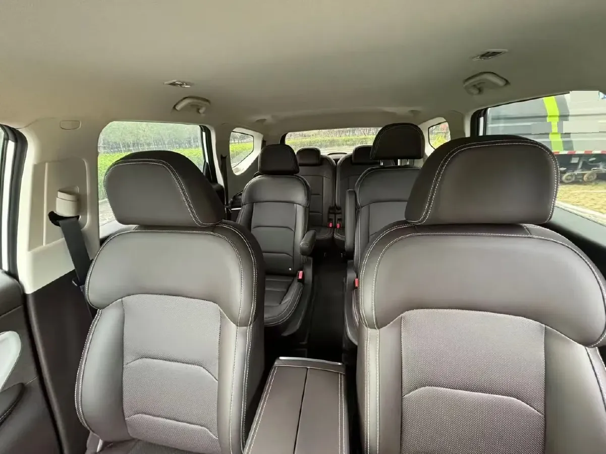 2021 Livan Maple 80v BEV 53KWH,autocango,china used car exporter,china ev exporter,chinese used car exporter,chinese used ev exporter