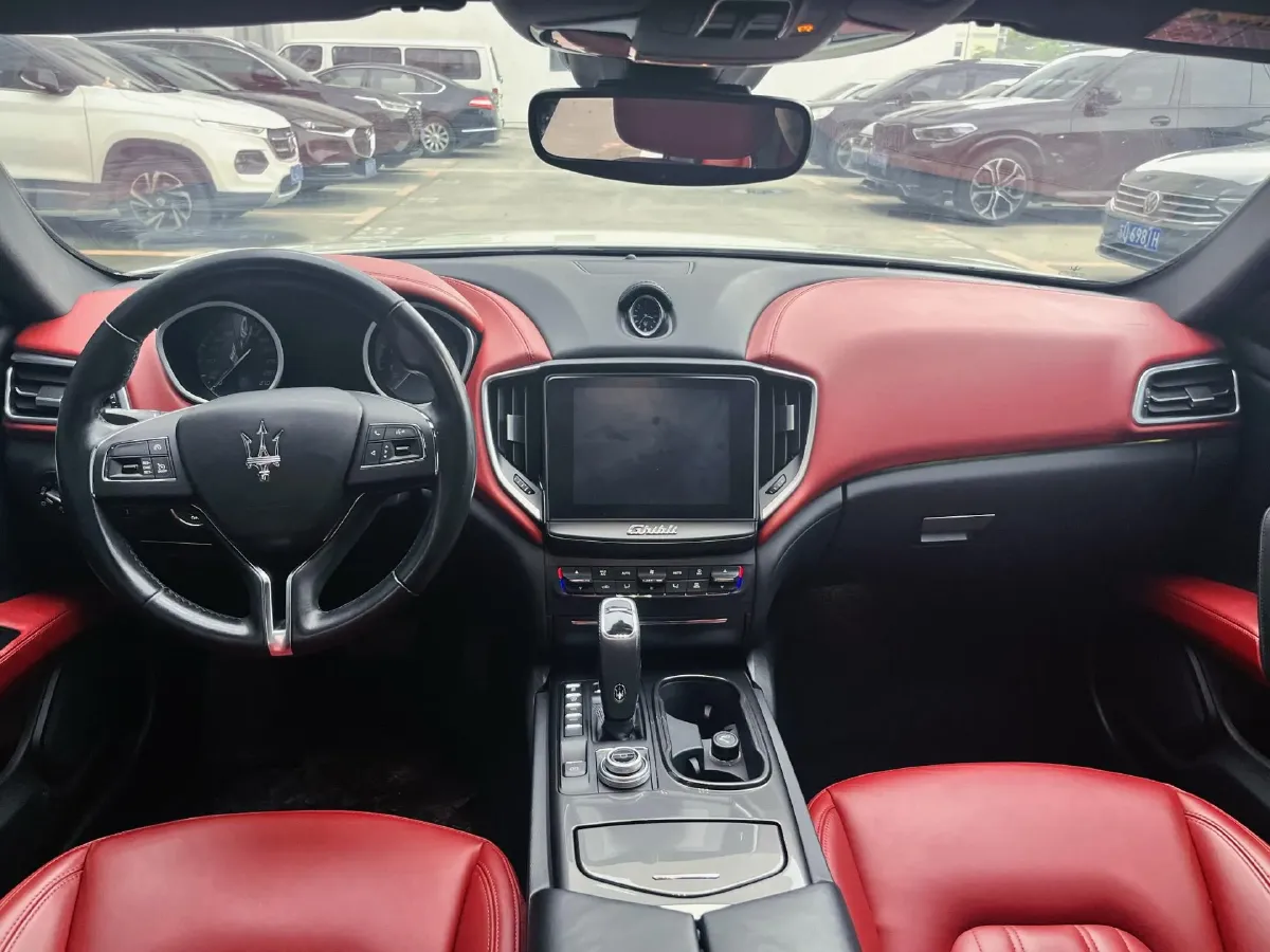 2019 Maserati Ghibli 3.0T 350HP V6 8AT,autocango,china used car exporter,china ev exporter,chinese used car exporter,chinese used ev exporter