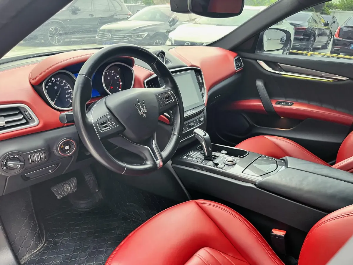 2019 Maserati Ghibli 3.0T 350HP V6 8AT,autocango,china used car exporter,china ev exporter,chinese used car exporter,chinese used ev exporter