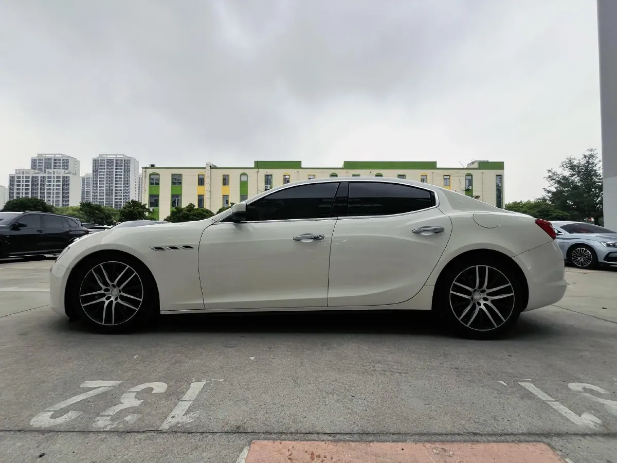 2019 Maserati Ghibli 3.0T 350HP V6 8AT,autocango,china used car exporter,china ev exporter,chinese used car exporter,chinese used ev exporter
