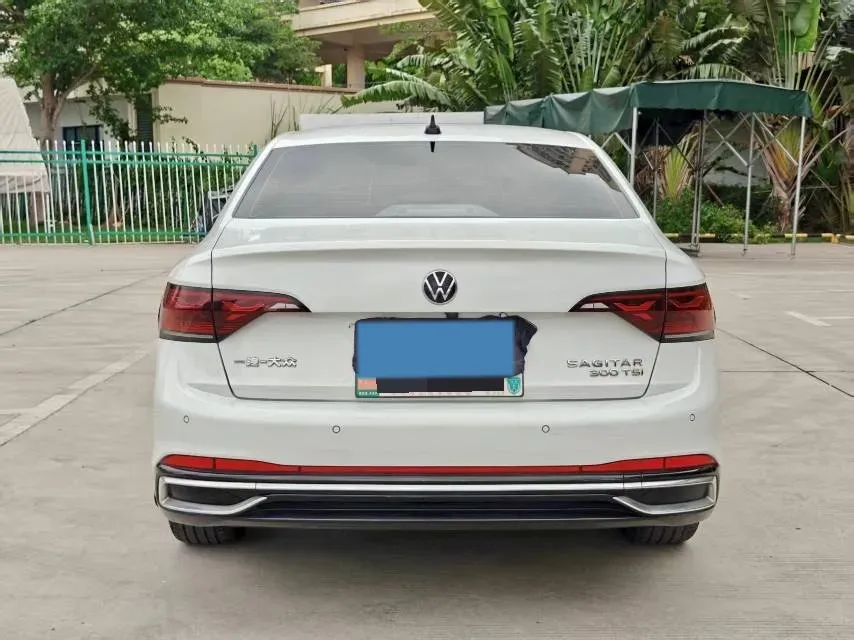 2023 Volkswagen Sagitar 1.5T 160HP L4 7DCT,autocango,china used car exporter,china ev exporter,chinese used car exporter,chinese used ev exporter