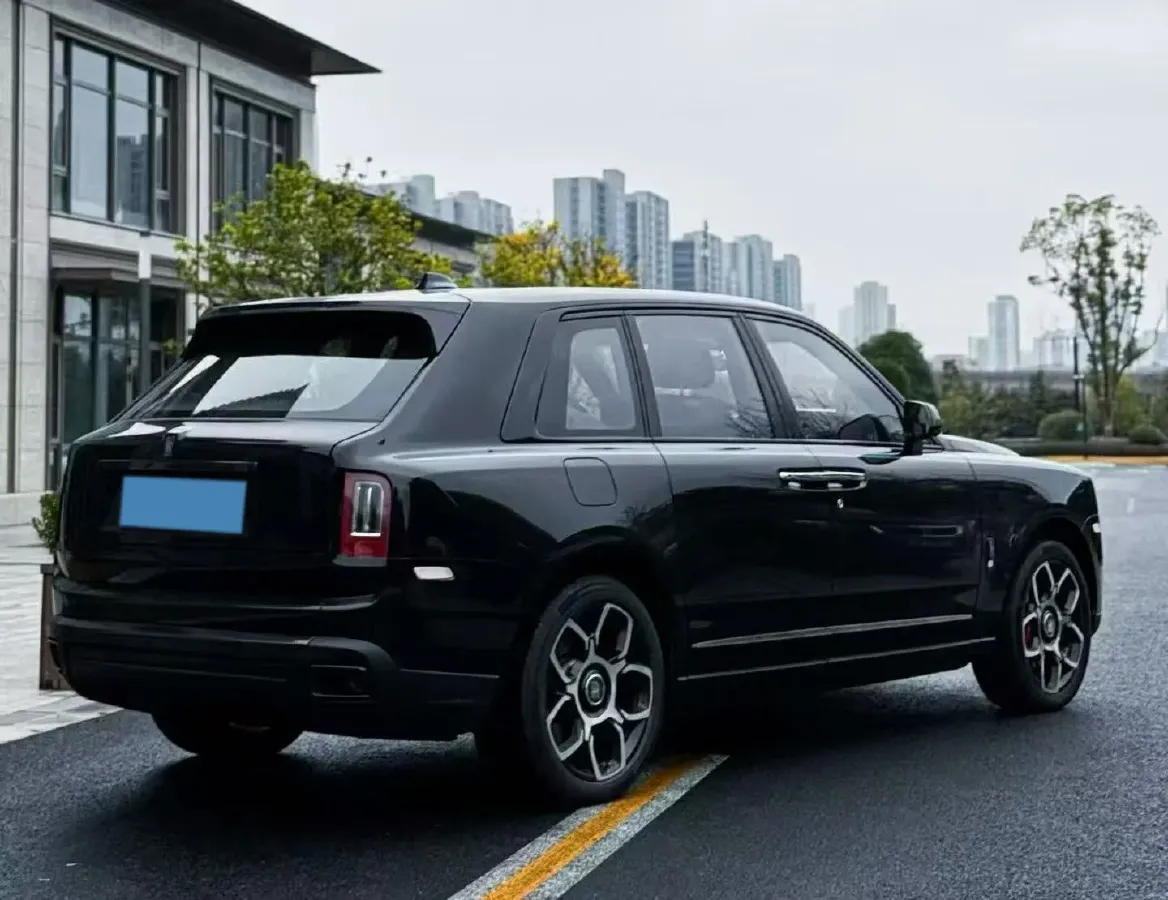 2020 Rolls-Royce Cullinan 6.7T 600HP V12 8AT,autocango,china used car exporter,china ev exporter,chinese used car exporter,chinese used ev exporter