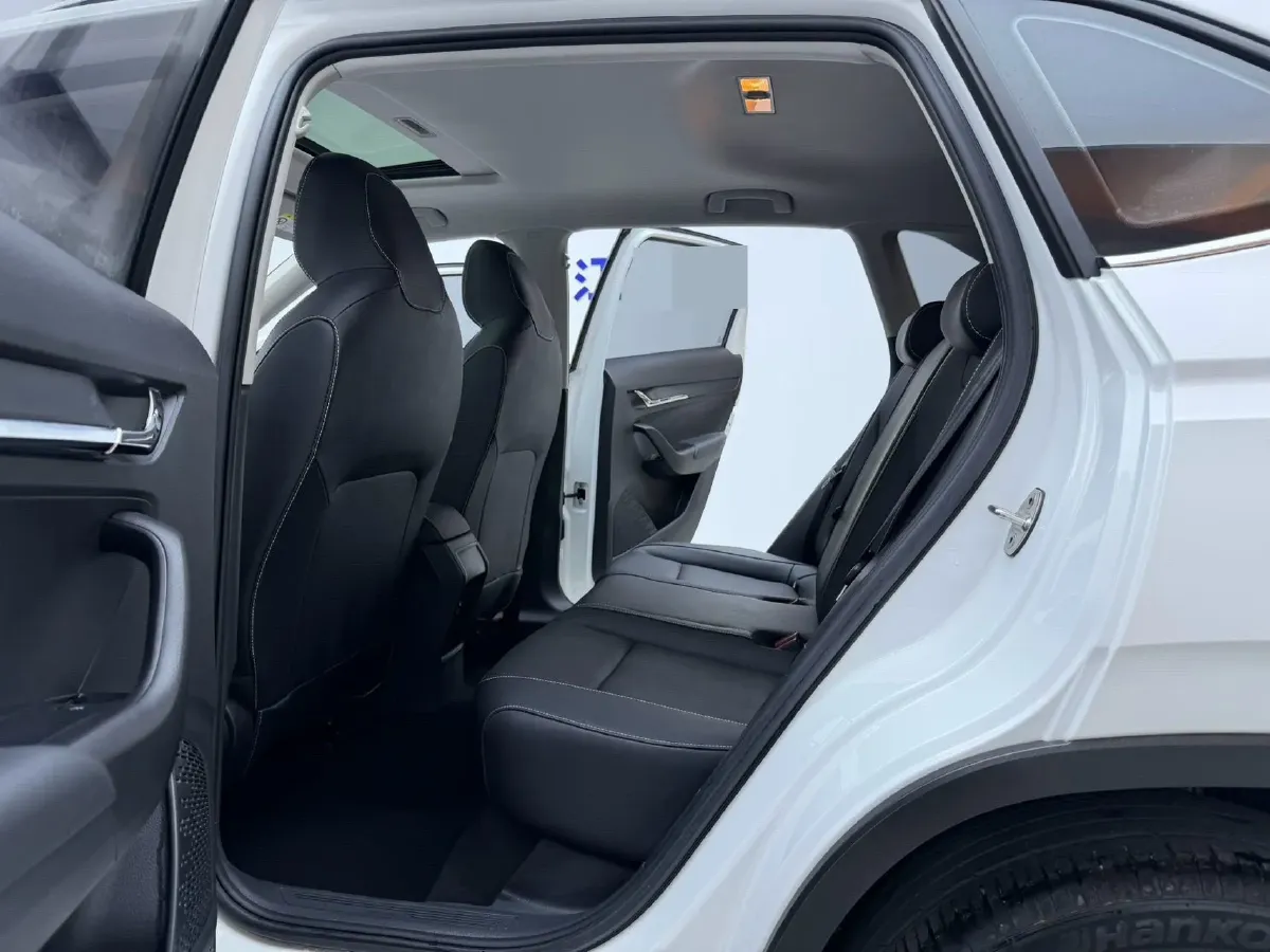 2022 Skoda Kamiq 1.5L 112HP L4 6AT,autocango,china used car exporter,china ev exporter,chinese used car exporter,chinese used ev exporter