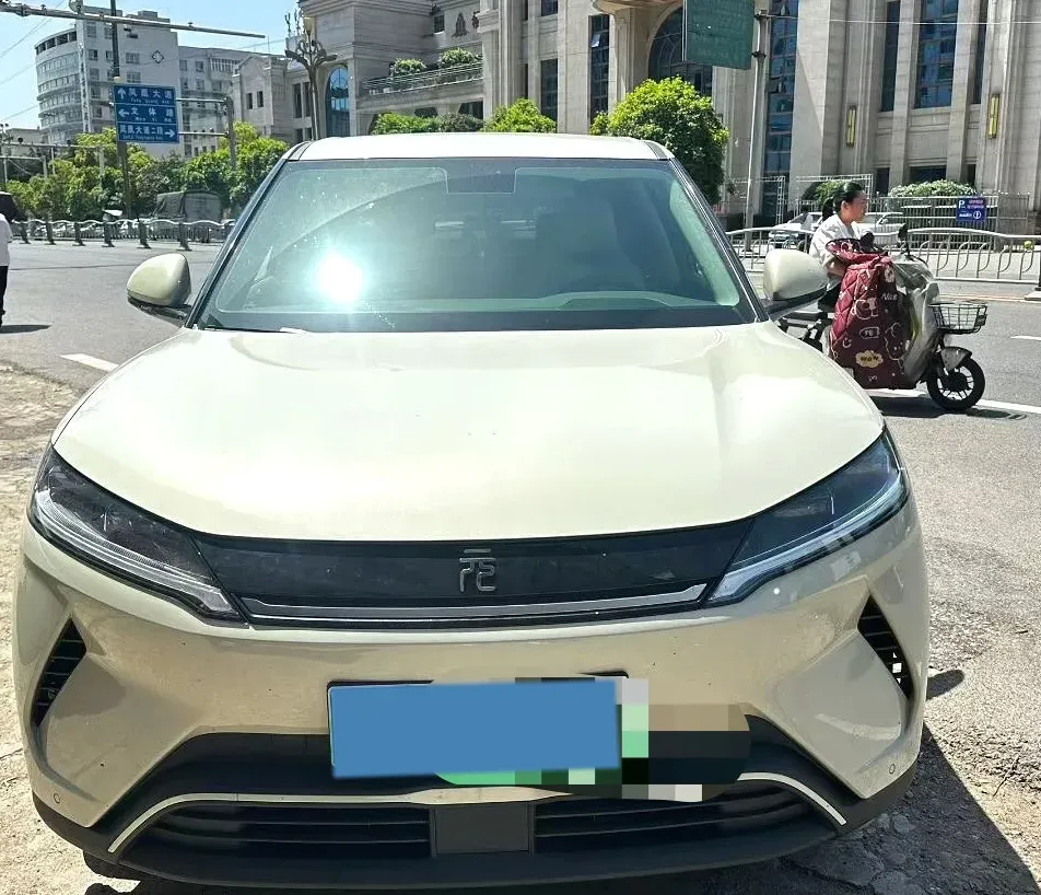 2025 BYD Qin Plus 1.5L 101HP L4 E-CVT PHEV 7.68KWH,autocango,china used car exporter,china ev exporter,chinese used car exporter,chinese used ev exporter