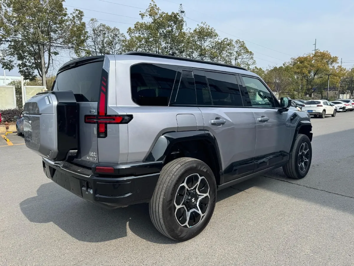 2025 Jetour Zongheng G700 2.0T 211HP L4 2DHT PHEV,autocango,china used car exporter,china ev exporter,chinese used car exporter,chinese used ev exporter