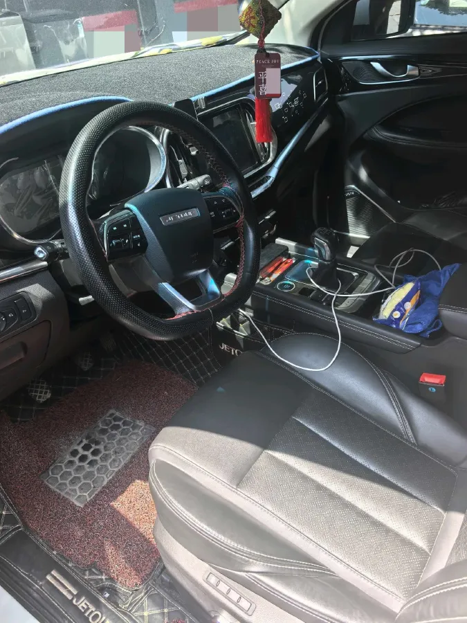 2019 Jetour X90 1.5T 147HP L4 6MT,autocango,china used car exporter,china ev exporter,chinese used car exporter,chinese used ev exporter