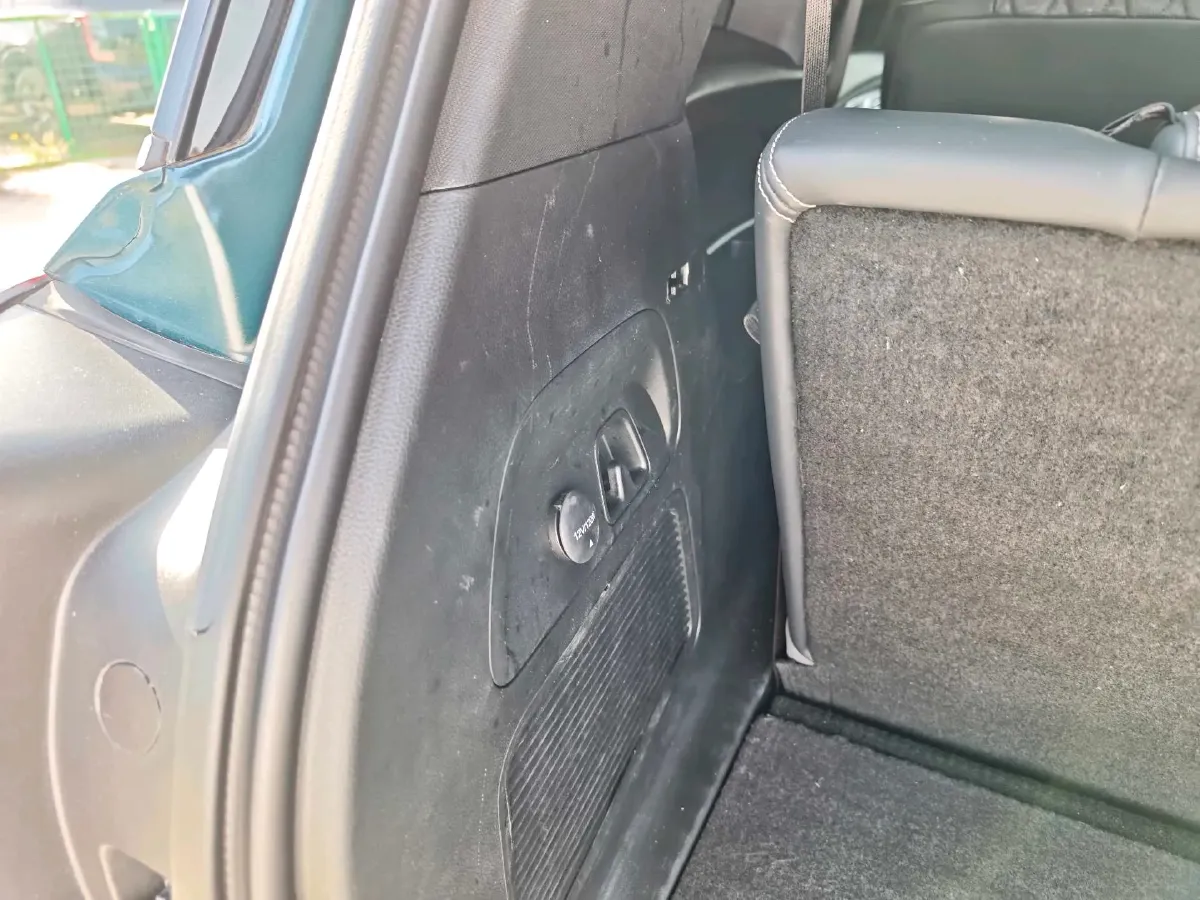 2022 GAC Trumpchi GS8 2.0T 190HP L4 E-CVT Hybrid,autocango,china used car exporter,china ev exporter,chinese used car exporter,chinese used ev exporter