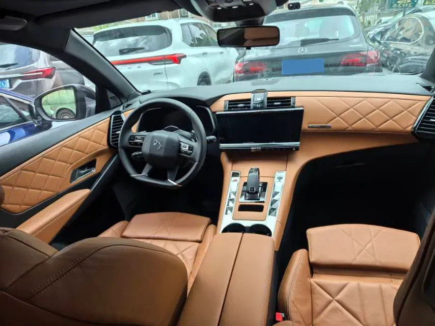 2020 DS 7 1.6T 180HP L4 8AT,autocango,china used car exporter,china ev exporter,chinese used car exporter,chinese used ev exporter