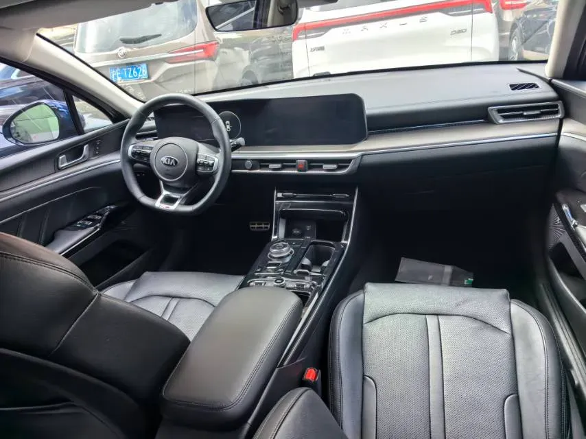 2020 Kia K5 2.0T 240HP L4 8AT,autocango,china used car exporter,china ev exporter,chinese used car exporter,chinese used ev exporter