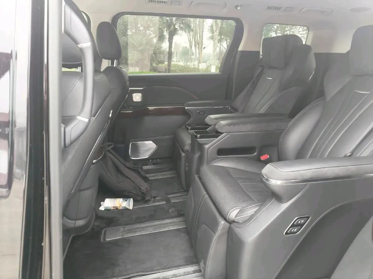 2024 HongQi HQ9 2.0T 163HP L4 1DHT PHEV 20.14KWH,autocango,china used car exporter,china ev exporter,chinese used car exporter,chinese used ev exporter