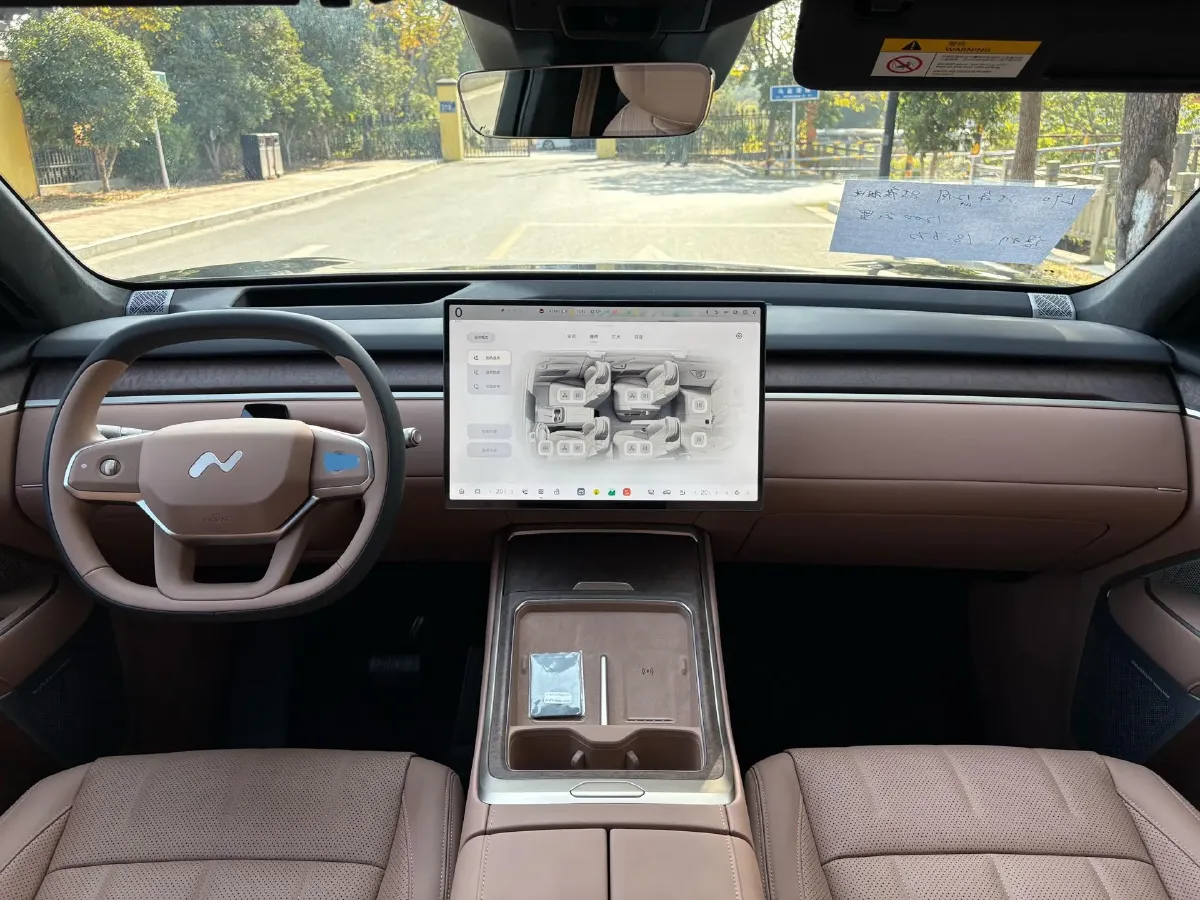 2025 ONVO L90 BEV,autocango,china used car exporter,china ev exporter,chinese used car exporter,chinese used ev exporter