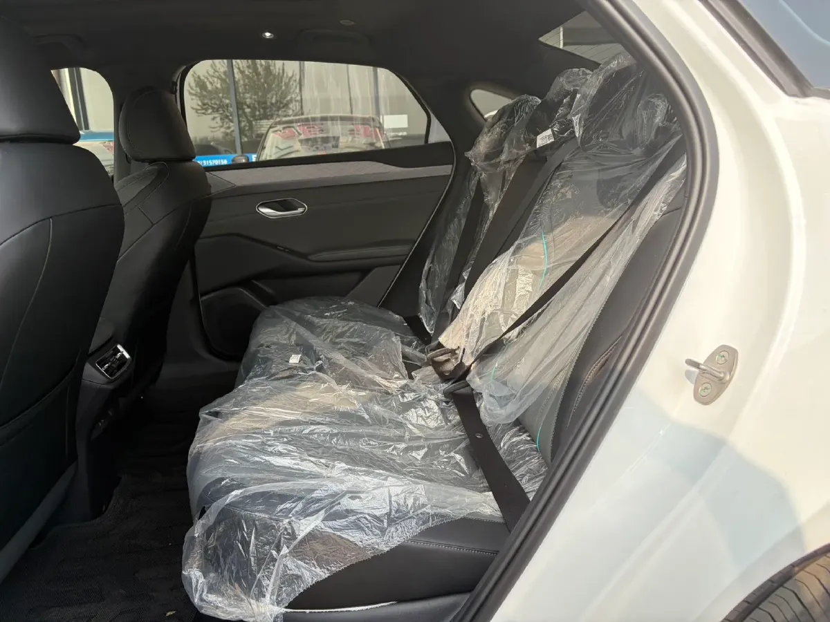 2025 BYD QinL BEV,autocango,china used car exporter,china ev exporter,chinese used car exporter,chinese used ev exporter