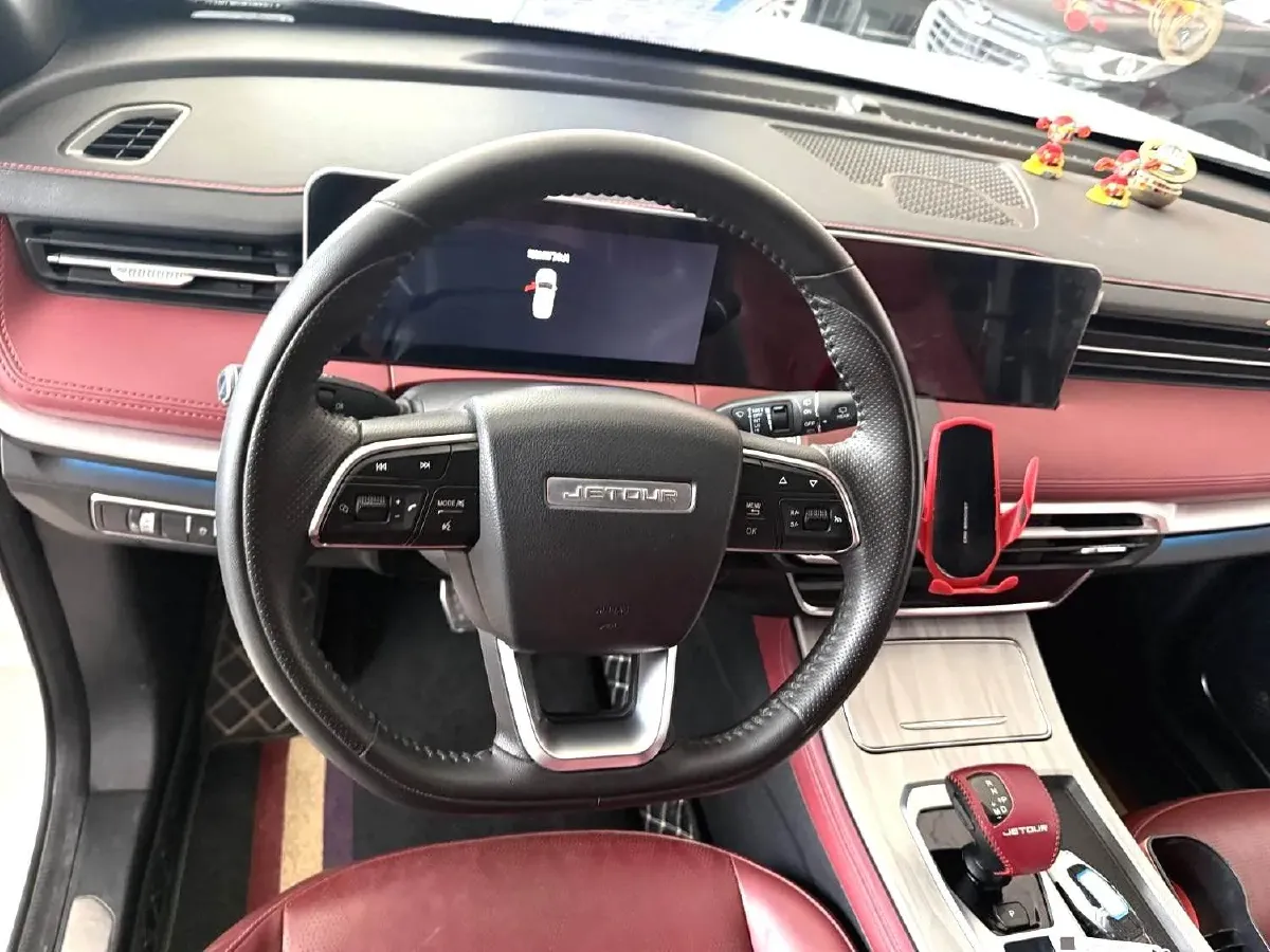 2023 ChangAn Oshan X7 Plus 1.5T 188HP L4 7DCT,autocango,china used car exporter,china ev exporter,chinese used car exporter,chinese used ev exporter