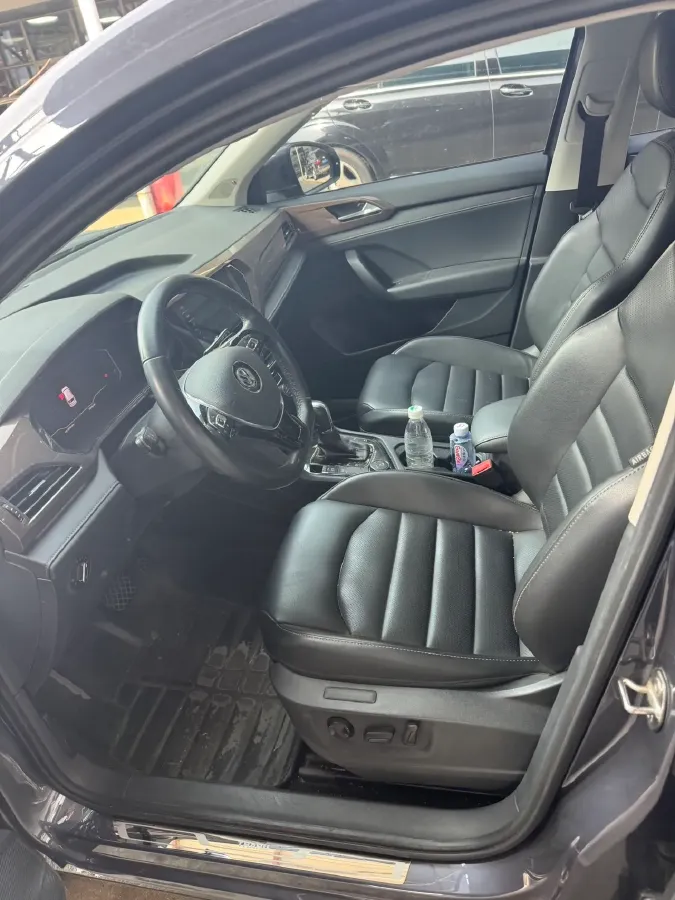 2020 Volkswagen Tharu 2.0T 186HP L4 7DCT,autocango,china used car exporter,china ev exporter,chinese used car exporter,chinese used ev exporter