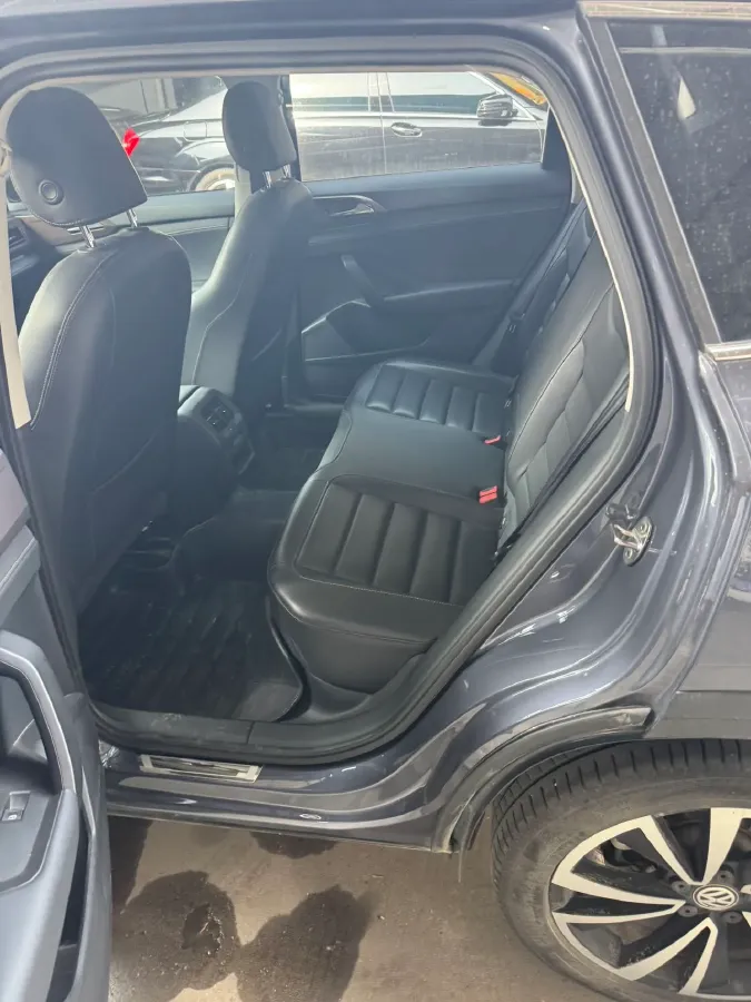 2020 Volkswagen Tharu 2.0T 186HP L4 7DCT,autocango,china used car exporter,china ev exporter,chinese used car exporter,chinese used ev exporter