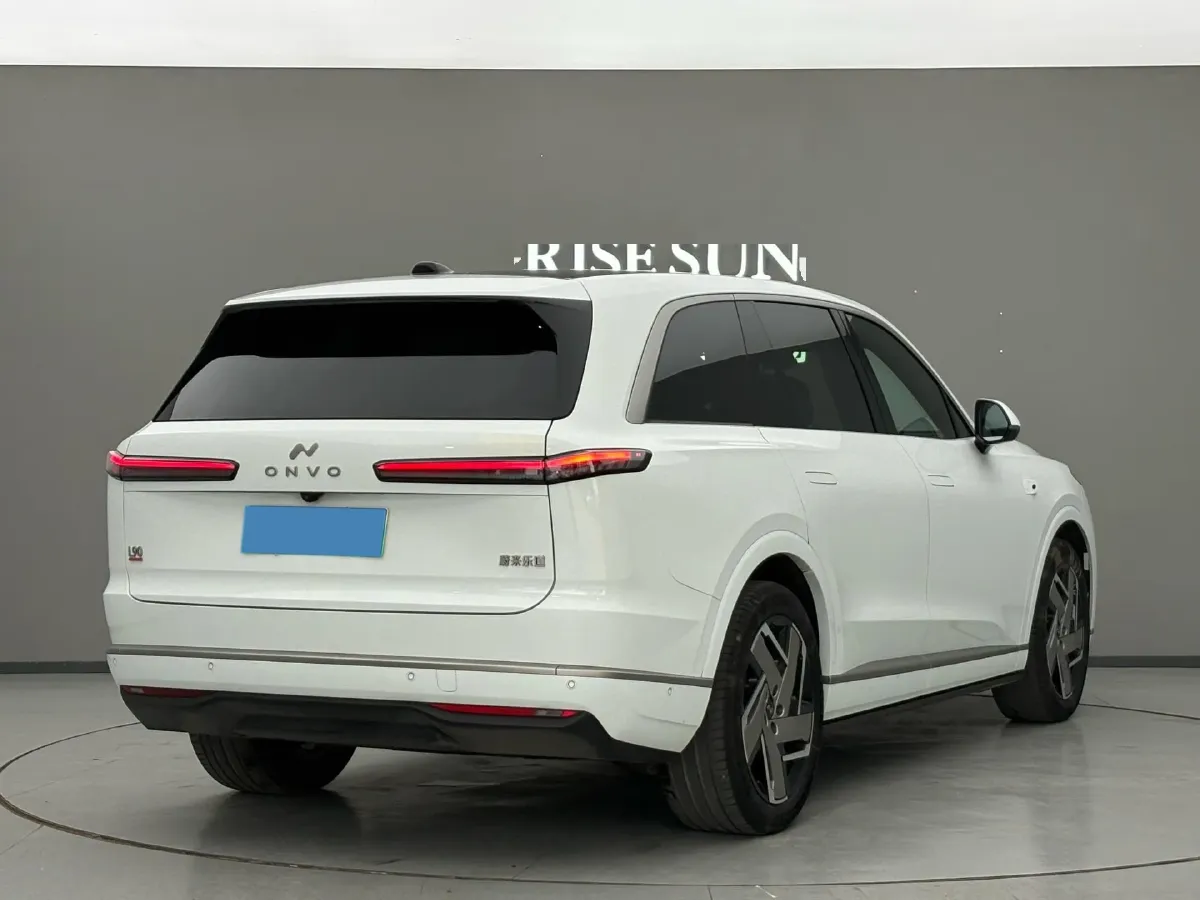 2025 ONVO L90 BEV,autocango,china used car exporter,china ev exporter,chinese used car exporter,chinese used ev exporter