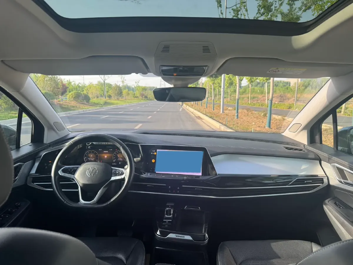 2023 Volkswagen Talagon 2.0T 220HP L4 7DCT,autocango,china used car exporter,china ev exporter,chinese used car exporter,chinese used ev exporter