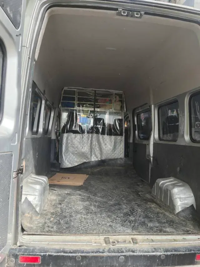 2023 MAXUS XinTu V70 2.0T 125HP L4 6MT,autocango,china used car exporter,china ev exporter,chinese used car exporter,chinese used ev exporter