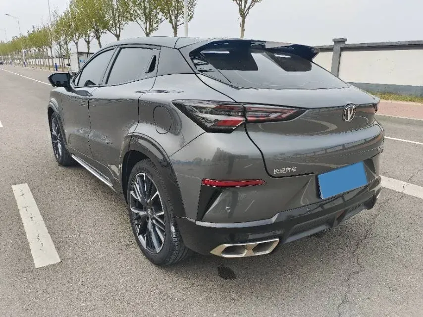 2023 ChangAn UNI-T 1.5T 188HP L4 7DCT,autocango,china used car exporter,china ev exporter,chinese used car exporter,chinese used ev exporter