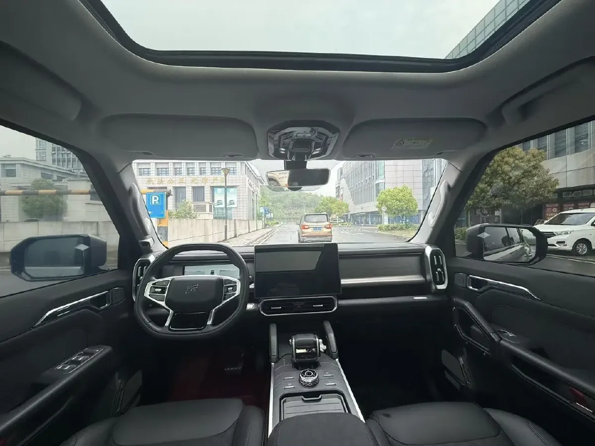 2023 Jetour Traveller 1.5T 184HP L4 7DCT,autocango,china used car exporter,china ev exporter,chinese used car exporter,chinese used ev exporter