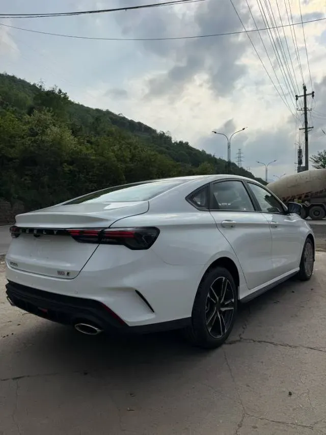 2024 Geely Binray 1.5T 181HP L4 7DCT,autocango,china used car exporter,china ev exporter,chinese used car exporter,chinese used ev exporter