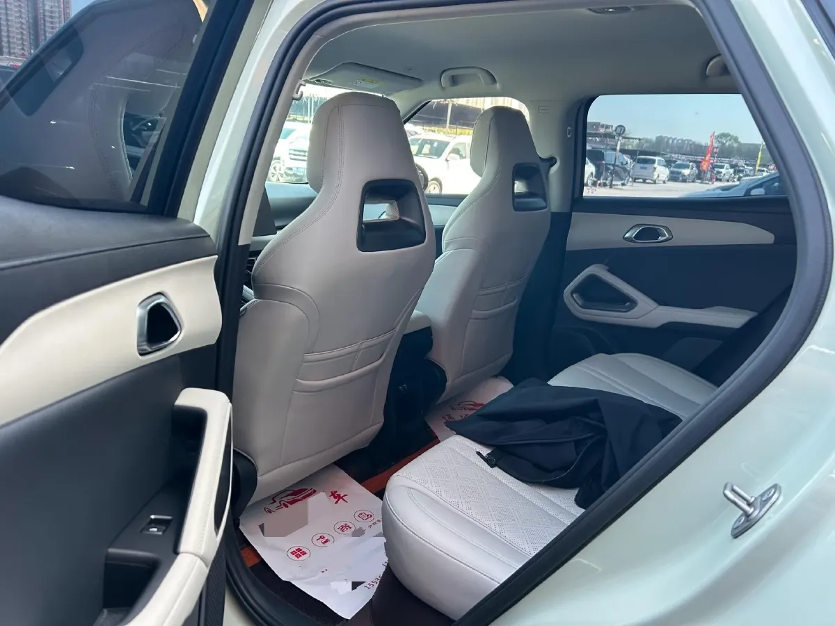 2024 BYD YuanUP BEV 45.12KWH,autocango,china used car exporter,china ev exporter,chinese used car exporter,chinese used ev exporter