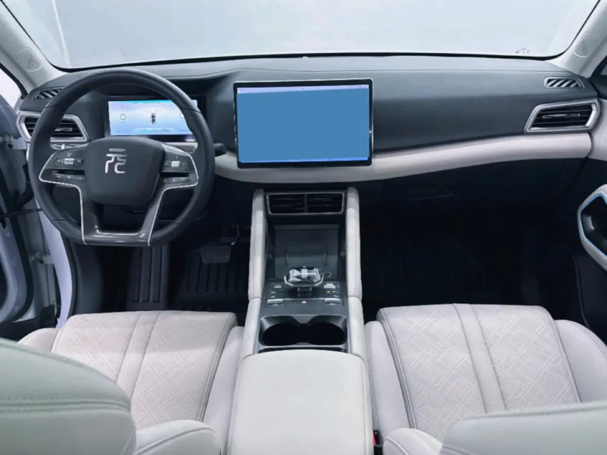 2024 BYD YuanUP BEV 45.12KWH,autocango,china used car exporter,china ev exporter,chinese used car exporter,chinese used ev exporter