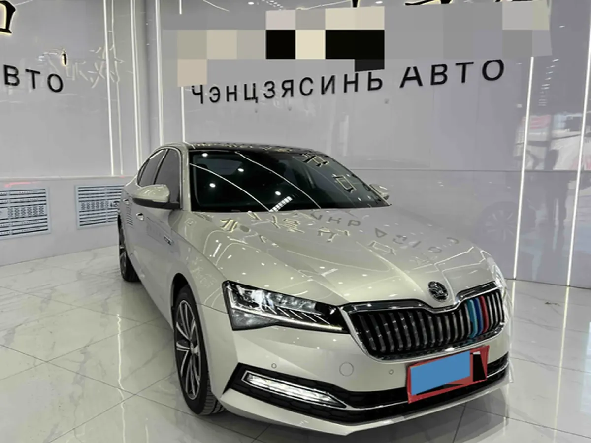 2022 Skoda Superb 1.4T 150HP L4 7DCT,autocango,china used car exporter,china ev exporter,chinese used car exporter,chinese used ev exporter