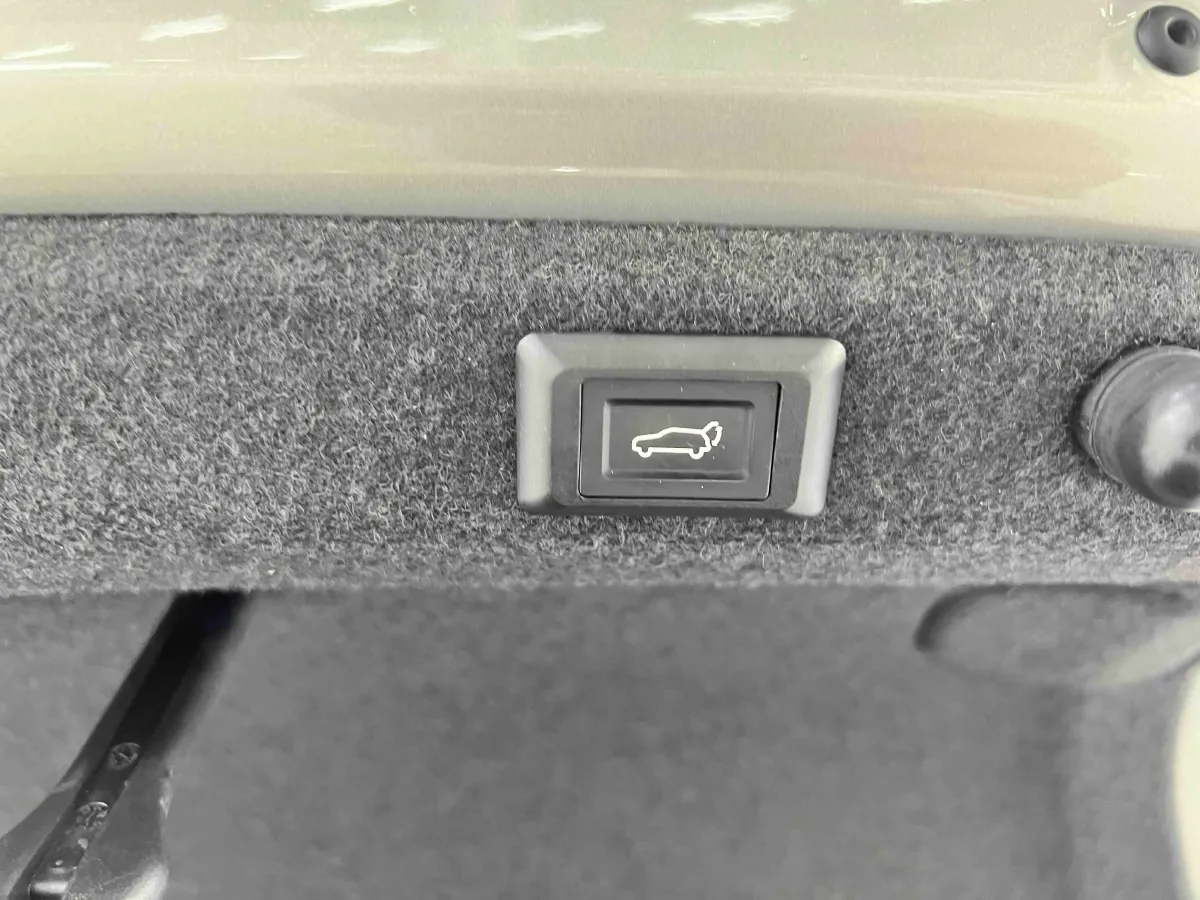 2022 Skoda Superb 1.4T 150HP L4 7DCT,autocango,china used car exporter,china ev exporter,chinese used car exporter,chinese used ev exporter