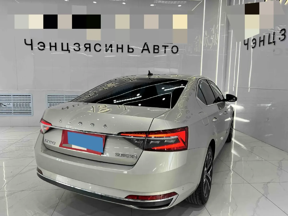 2022 Skoda Superb 1.4T 150HP L4 7DCT,autocango,china used car exporter,china ev exporter,chinese used car exporter,chinese used ev exporter