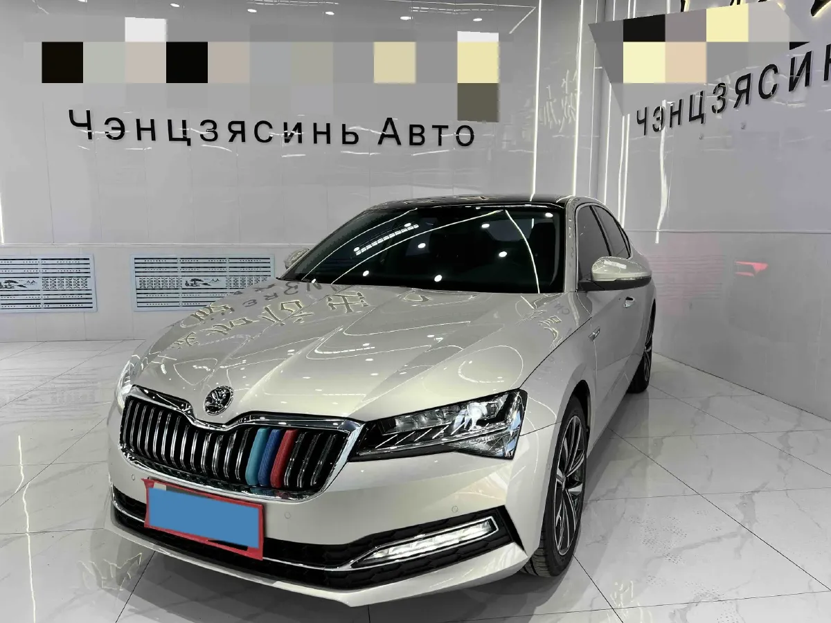 2022 Skoda Superb 1.4T 150HP L4 7DCT,autocango,china used car exporter,china ev exporter,chinese used car exporter,chinese used ev exporter