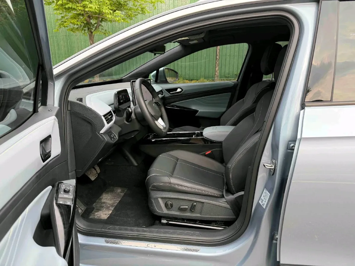 2025 Volkswagen ID.4 X BEV 52.8KWH,autocango,china used car exporter,china ev exporter,chinese used car exporter,chinese used ev exporter