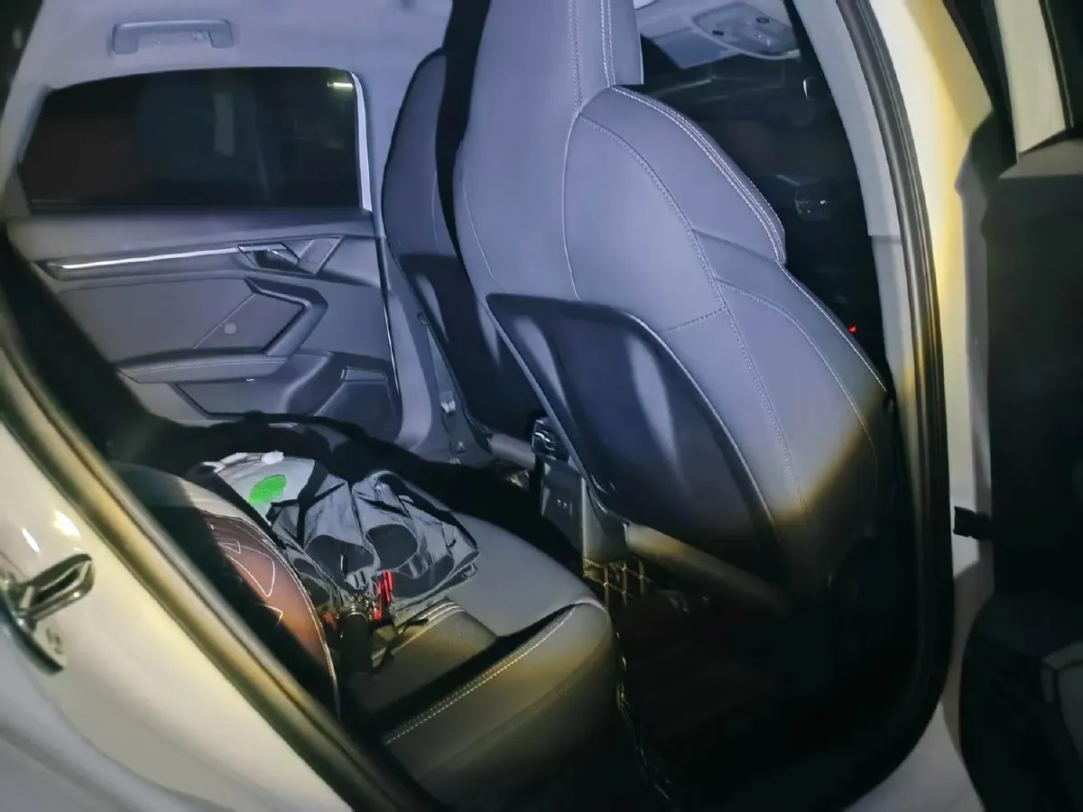 2022 Audi A3 1.4T 150HP L4 7DCT,autocango,china used car exporter,china ev exporter,chinese used car exporter,chinese used ev exporter