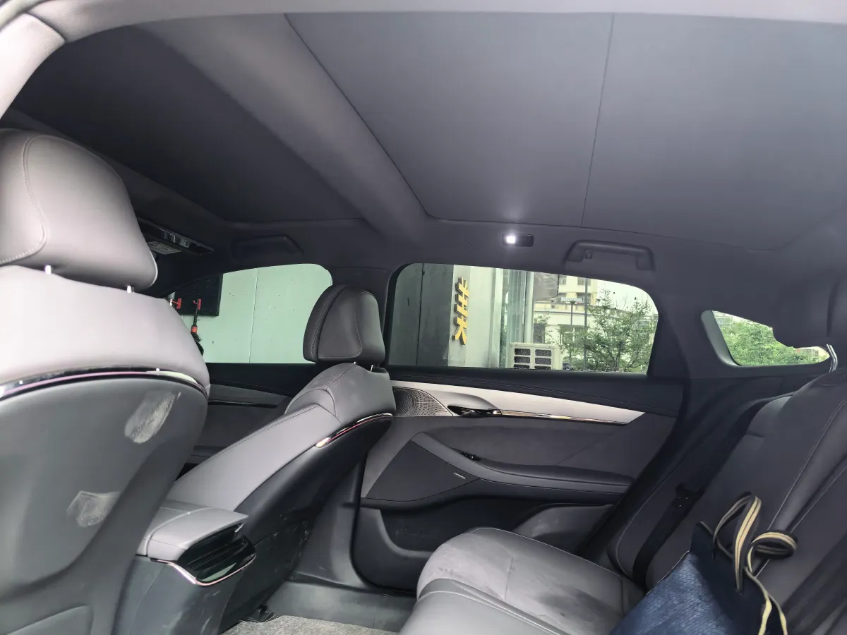 2024 Voyah ZhuiGuang 1.5T 136HP L4 PHEV 43KWH,autocango,china used car exporter,china ev exporter,chinese used car exporter,chinese used ev exporter