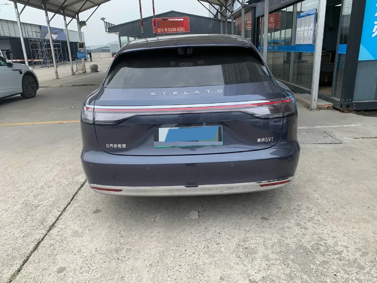 2025 AITO AITO M8 BEV,autocango,china used car exporter,china ev exporter,chinese used car exporter,chinese used ev exporter