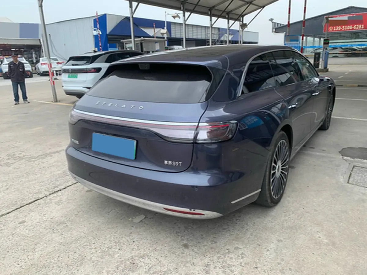 2025 AITO AITO M8 BEV,autocango,china used car exporter,china ev exporter,chinese used car exporter,chinese used ev exporter