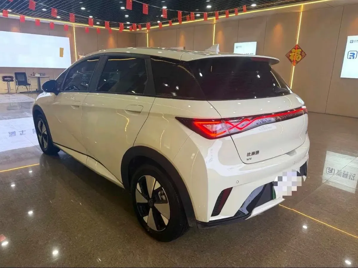 2023 BYD Dolphin BEV 44.928KWH,autocango,china used car exporter,china ev exporter,chinese used car exporter,chinese used ev exporter