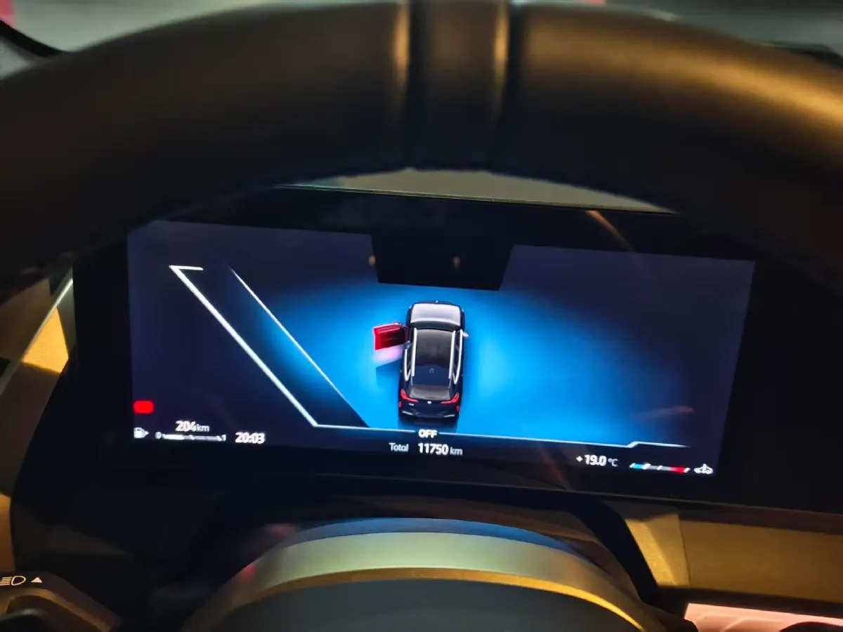 2025 BMW X3 2.0T 258HP L4 8AT,autocango,china used car exporter,china ev exporter,chinese used car exporter,chinese used ev exporter