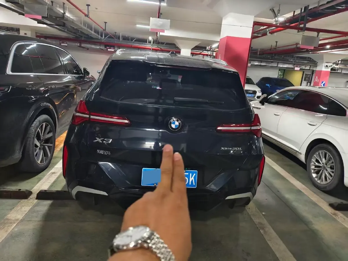 2025 BMW X3 2.0T 258HP L4 8AT,autocango,china used car exporter,china ev exporter,chinese used car exporter,chinese used ev exporter