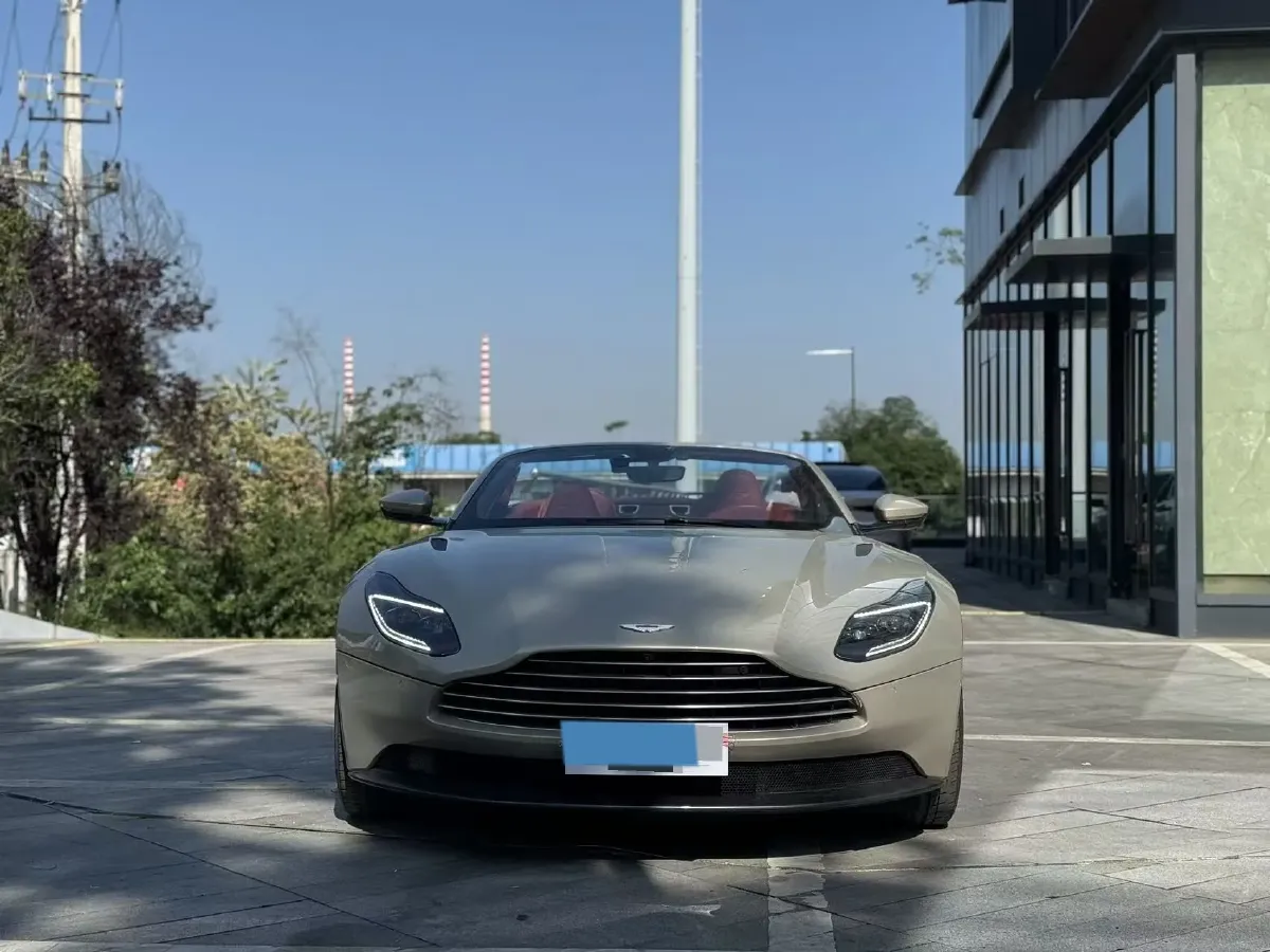 2019 Aston Martin DB11 4.0T 510HP V8 8AT,autocango,china used car exporter,china ev exporter,chinese used car exporter,chinese used ev exporter