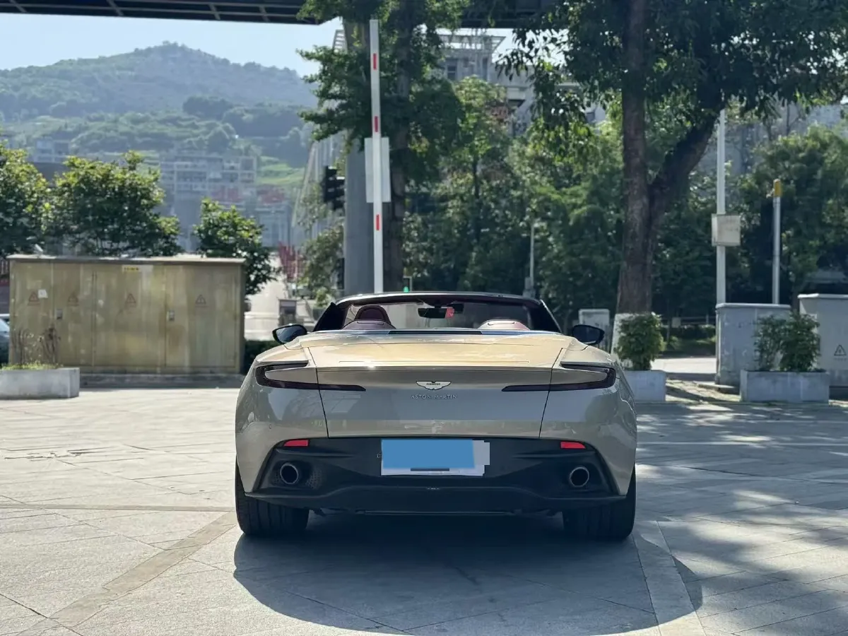 2019 Aston Martin DB11 4.0T 510HP V8 8AT,autocango,china used car exporter,china ev exporter,chinese used car exporter,chinese used ev exporter