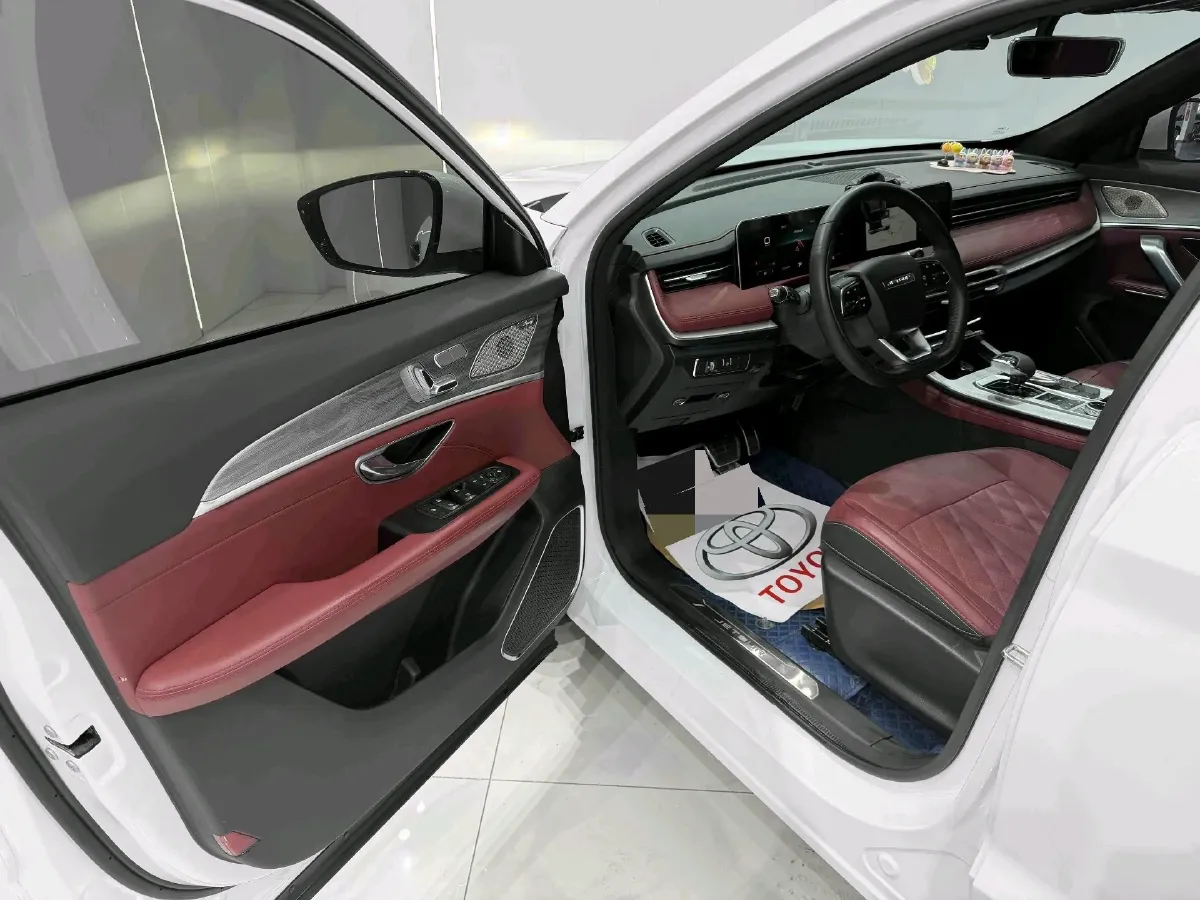 2023 Jetour X70 Plus 1.5T 156HP L4 6DCT,autocango,china used car exporter,china ev exporter,chinese used car exporter,chinese used ev exporter