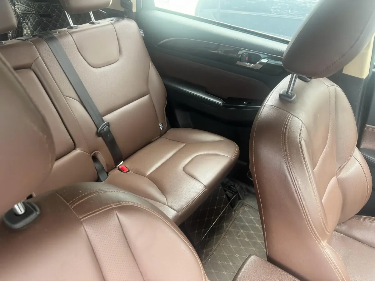 2017 LiFan XuanLang 1.8L 133HP L4 5MT,autocango,china used car exporter,china ev exporter,chinese used car exporter,chinese used ev exporter