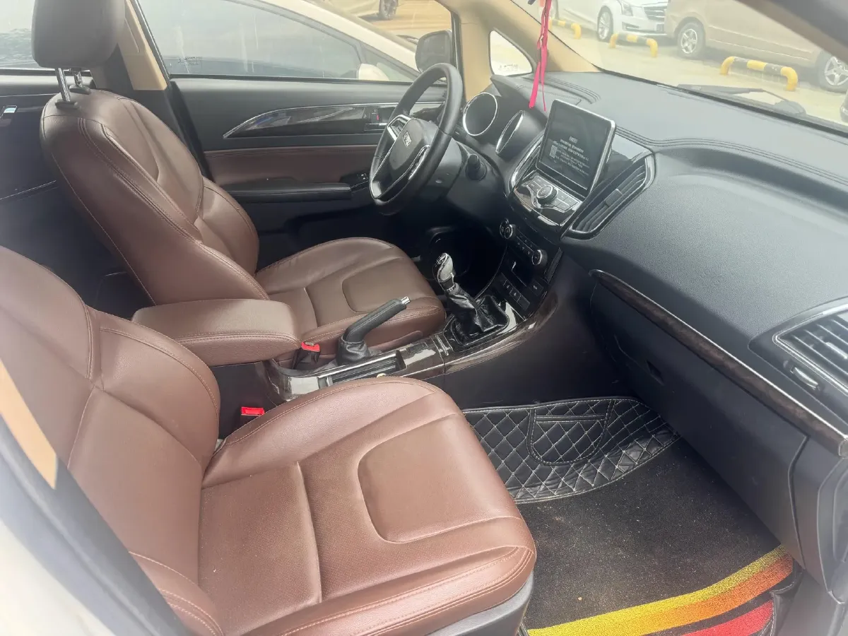 2017 LiFan XuanLang 1.8L 133HP L4 5MT,autocango,china used car exporter,china ev exporter,chinese used car exporter,chinese used ev exporter