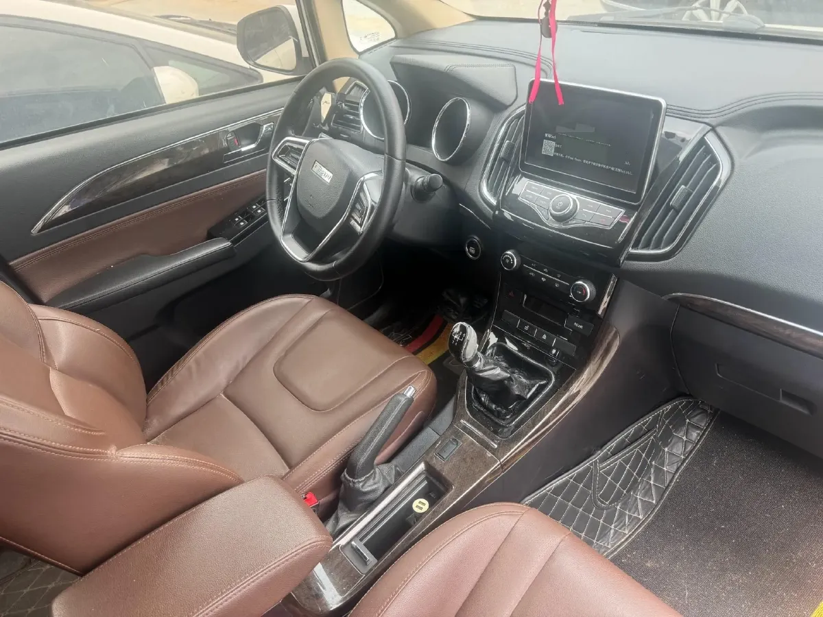 2017 LiFan XuanLang 1.8L 133HP L4 5MT,autocango,china used car exporter,china ev exporter,chinese used car exporter,chinese used ev exporter